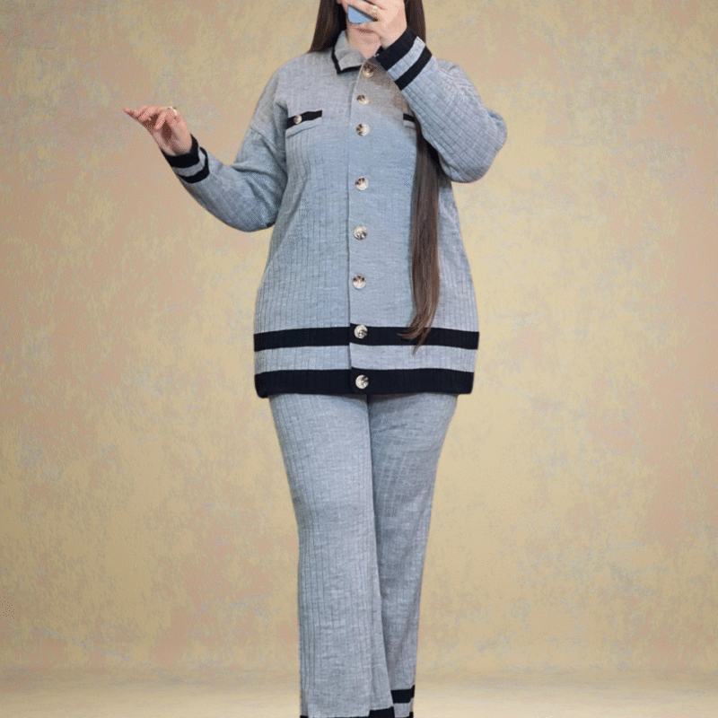 Conjunto de lana con pantalón